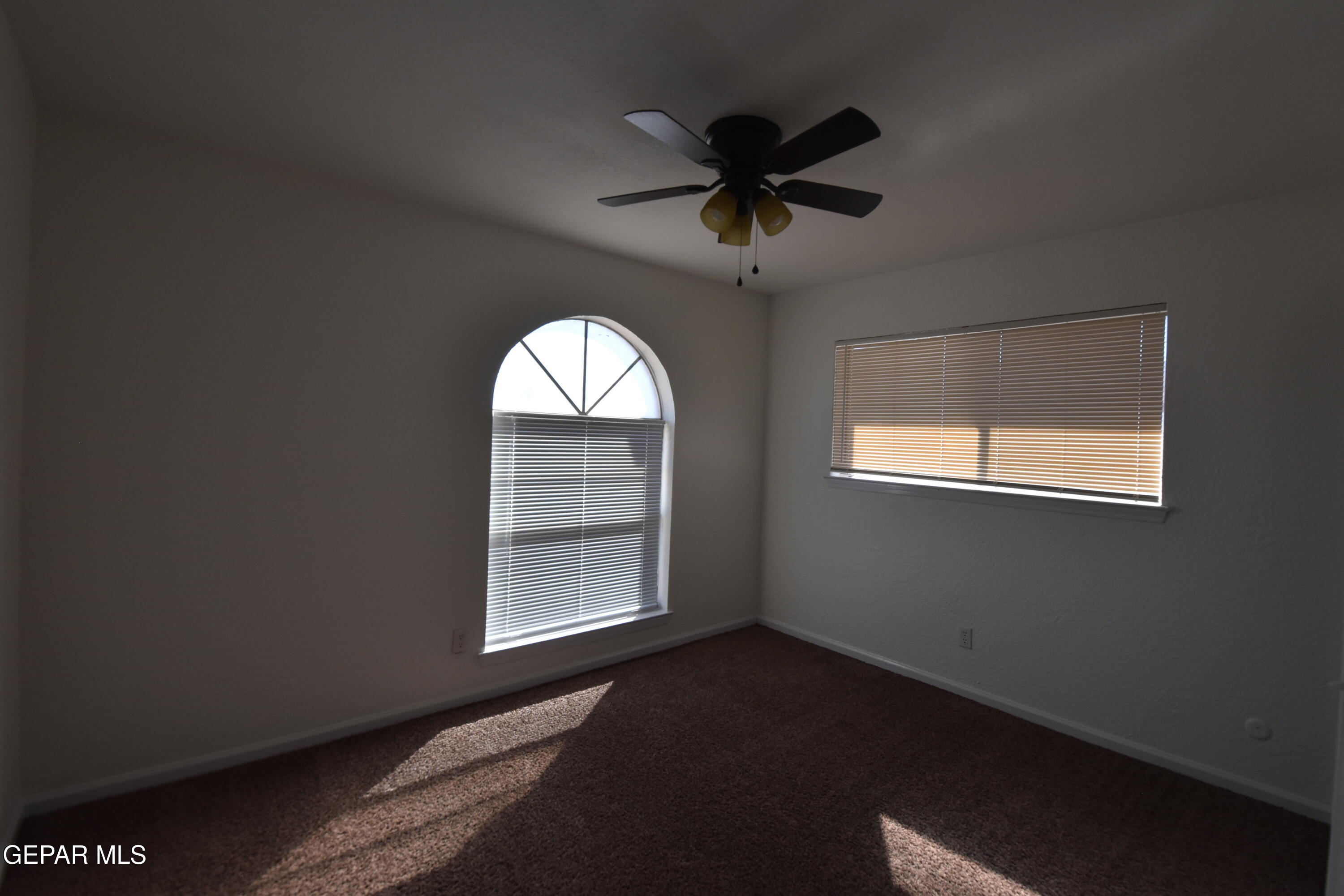 3417 Guthrie Street El Paso, TX 79935 - Photo 14 of 20 DSC_0043