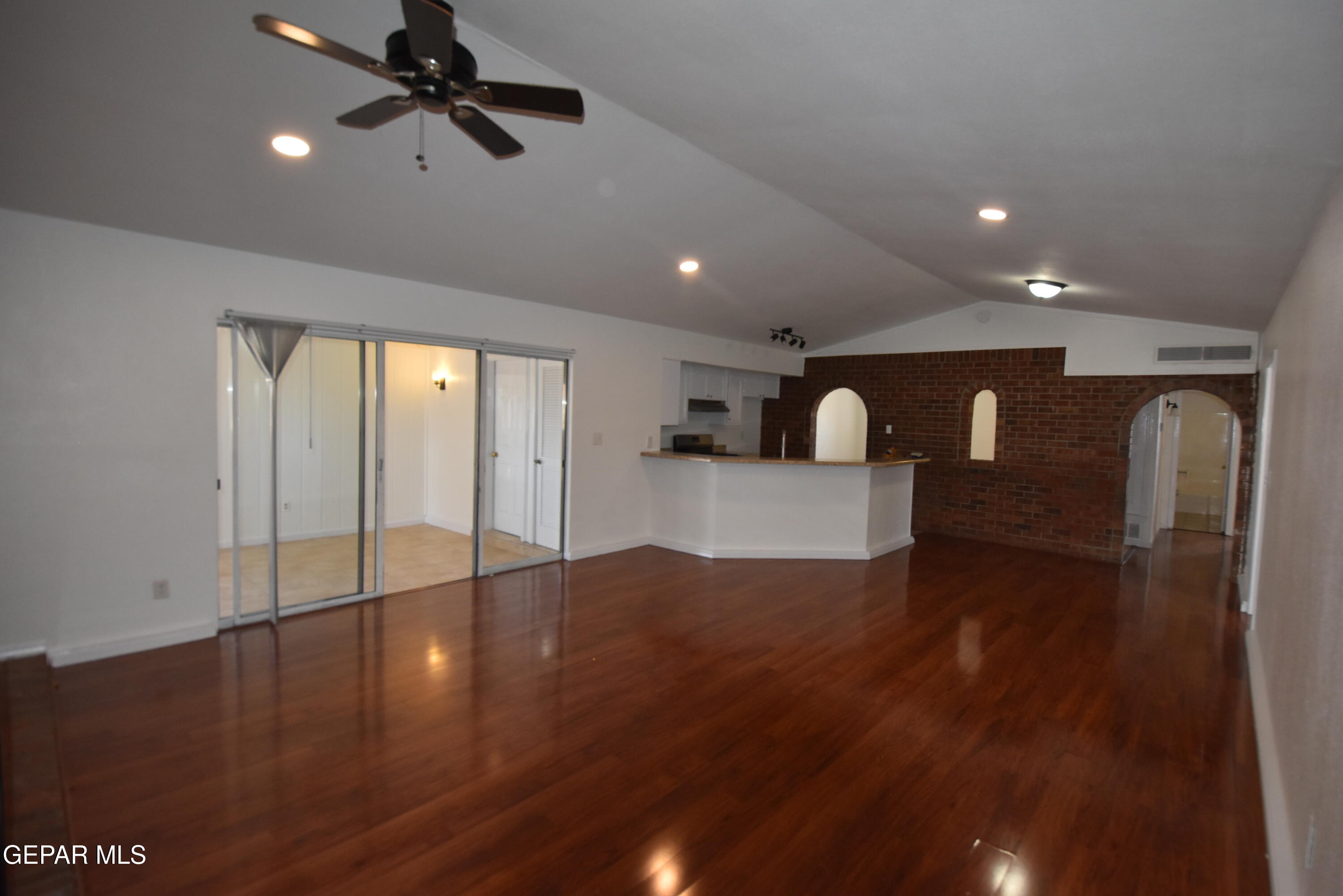 3417 Guthrie Street El Paso, TX 79935 - Photo 7 of 20 DSC_0048