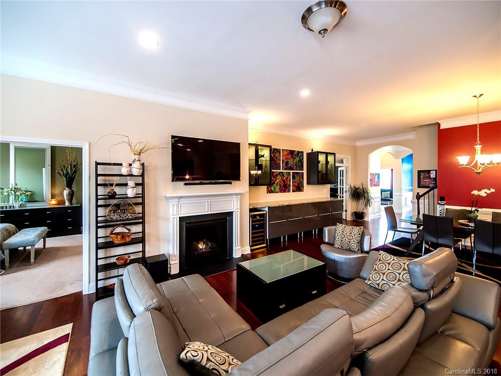 9035 Inverness Bay Road Charlotte, NC 28278 - Photo 17 of 36 Gallery Image 17