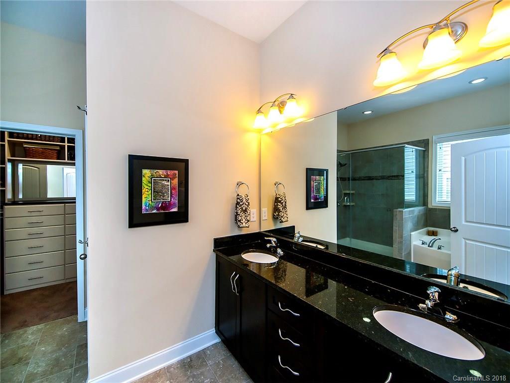 9035 Inverness Bay Road Charlotte, NC 28278 - Photo 24 of 36 Gallery Image 24