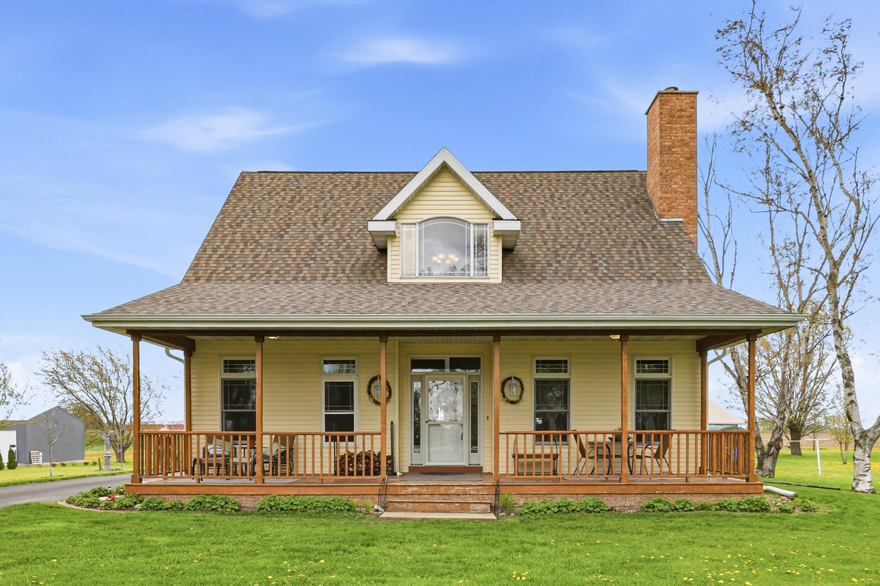 W8990 Sharratt Road Eldorado, WI 54932 - Photo 1 of 1 So charming