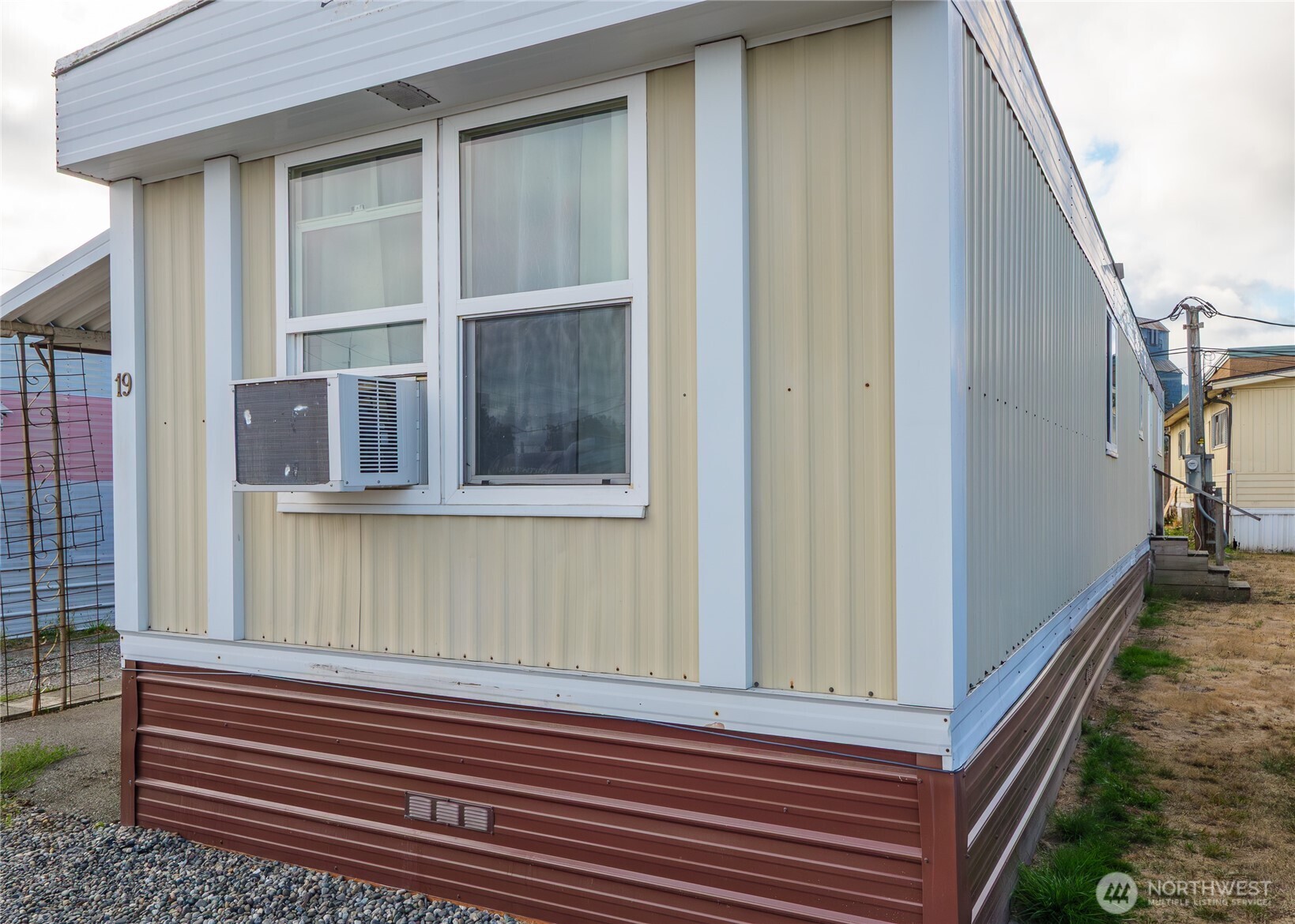201 North 5th Avenue, Unit 19 Sequim, WA 98382 - Photo 21 of 25 a view of front door of house