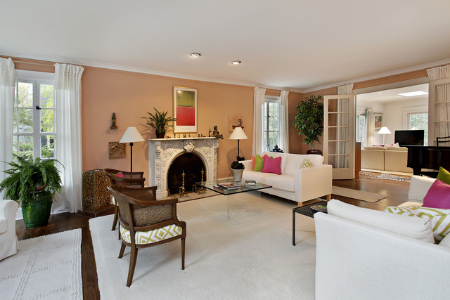 645 Hill Road Winnetka, IL 60093 - Photo 3 of 12 a living room with furniture and a fireplace