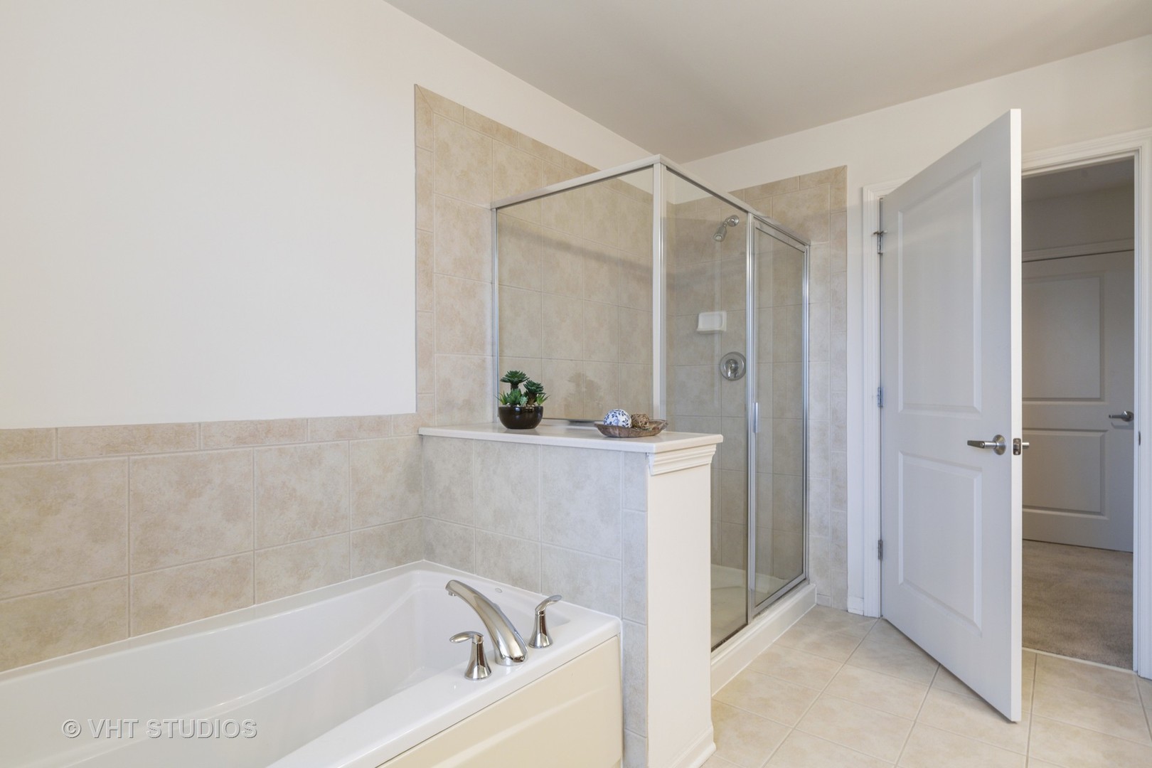 1199 East Port Clinton Road, Unit 303 Vernon Hills, IL 60061 - Photo 14 of 21