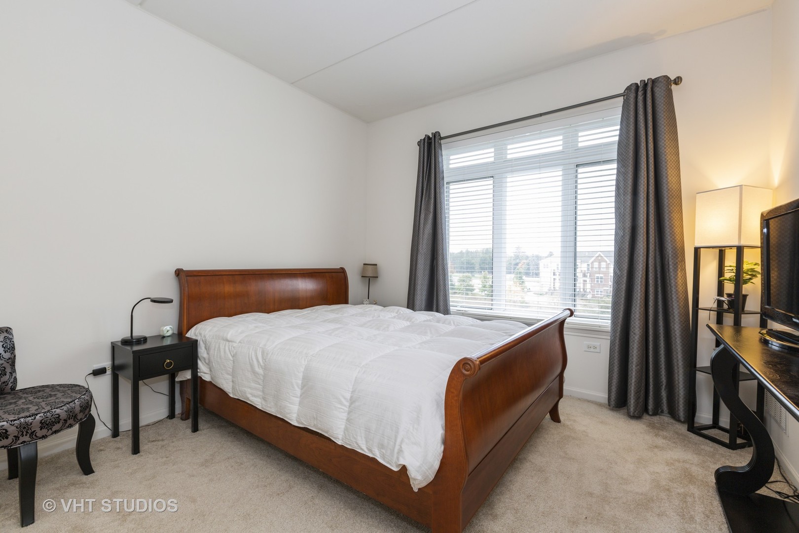1199 East Port Clinton Road, Unit 303 Vernon Hills, IL 60061 - Photo 15 of 21