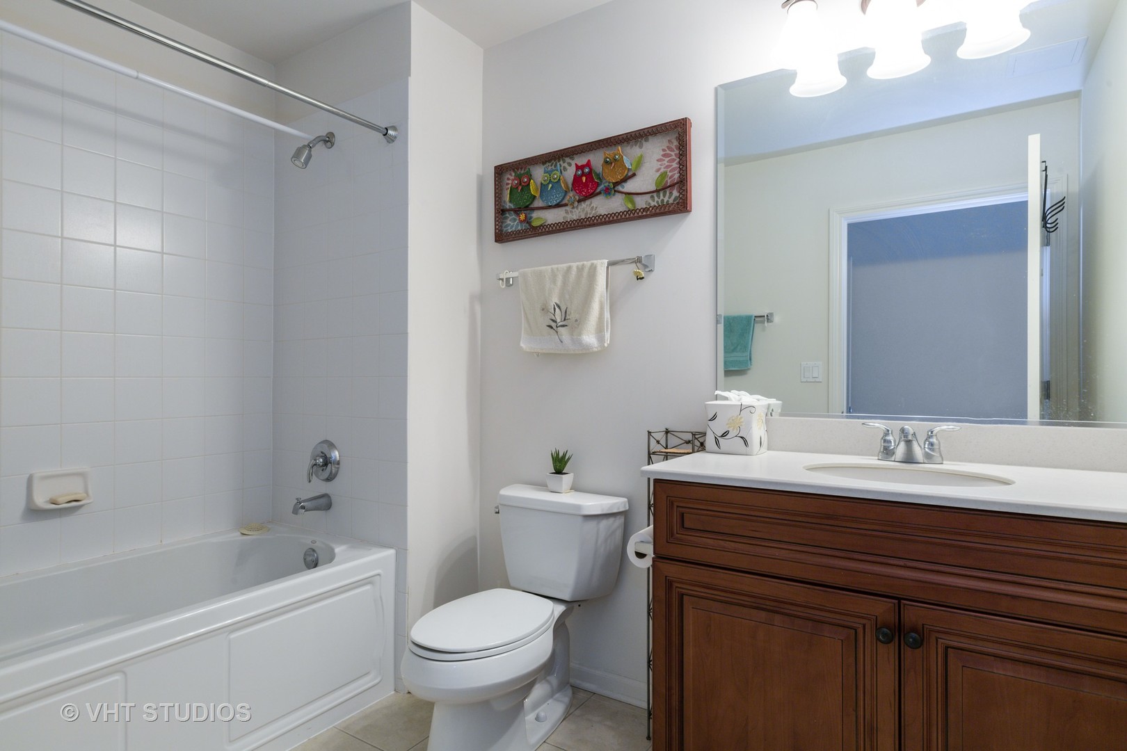 1199 East Port Clinton Road, Unit 303 Vernon Hills, IL 60061 - Photo 16 of 21