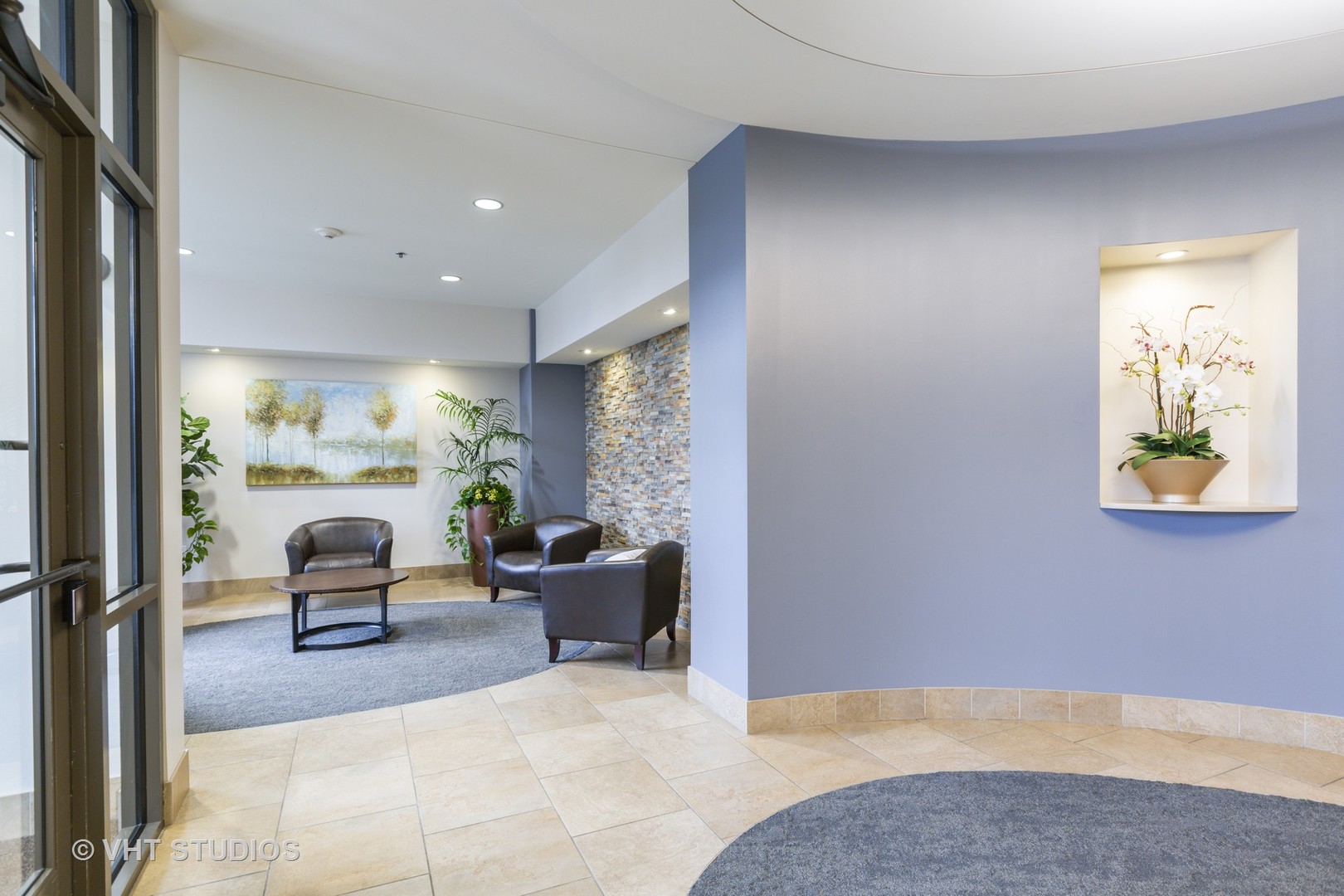 1199 East Port Clinton Road, Unit 303 Vernon Hills, IL 60061 - Photo 3 of 21