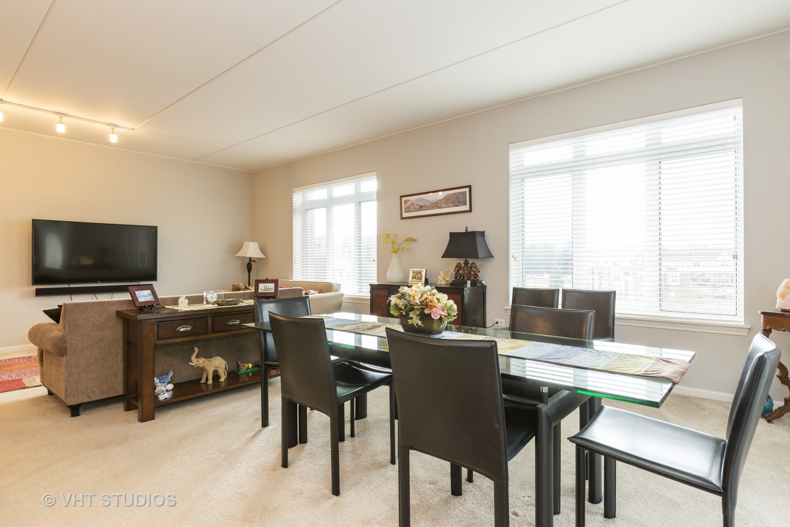 1199 East Port Clinton Road, Unit 303 Vernon Hills, IL 60061 - Photo 7 of 21