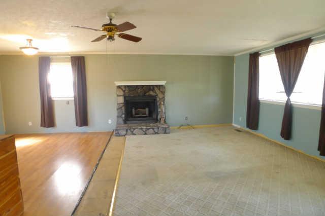 1196 Brummit Road Charlotte, TN 37036 - Photo 1 of 6 Gallery Image 1