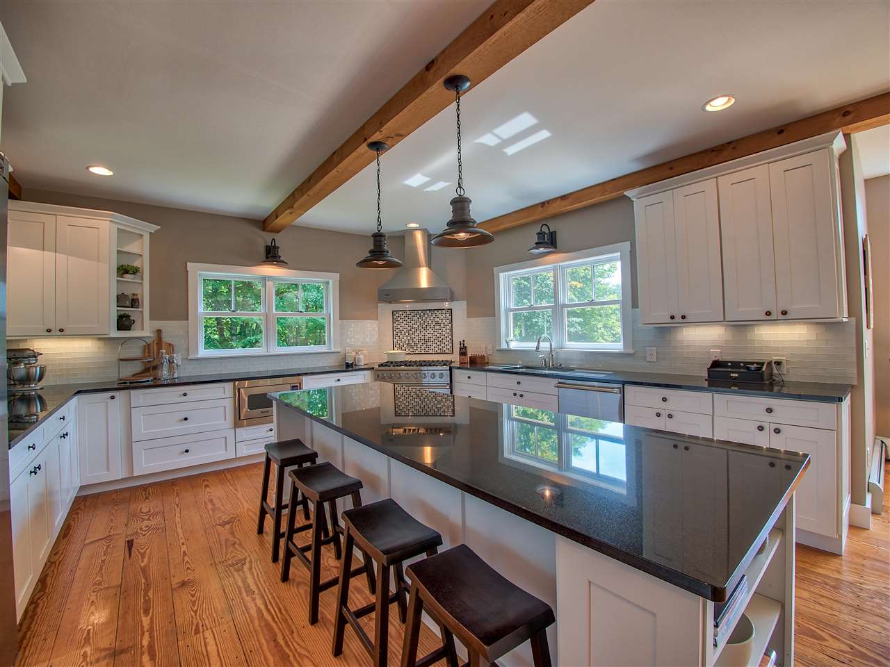 1409 Wade Pasture Road Stowe, VT 05672 - Photo 5 of 39 Gallery Image 5