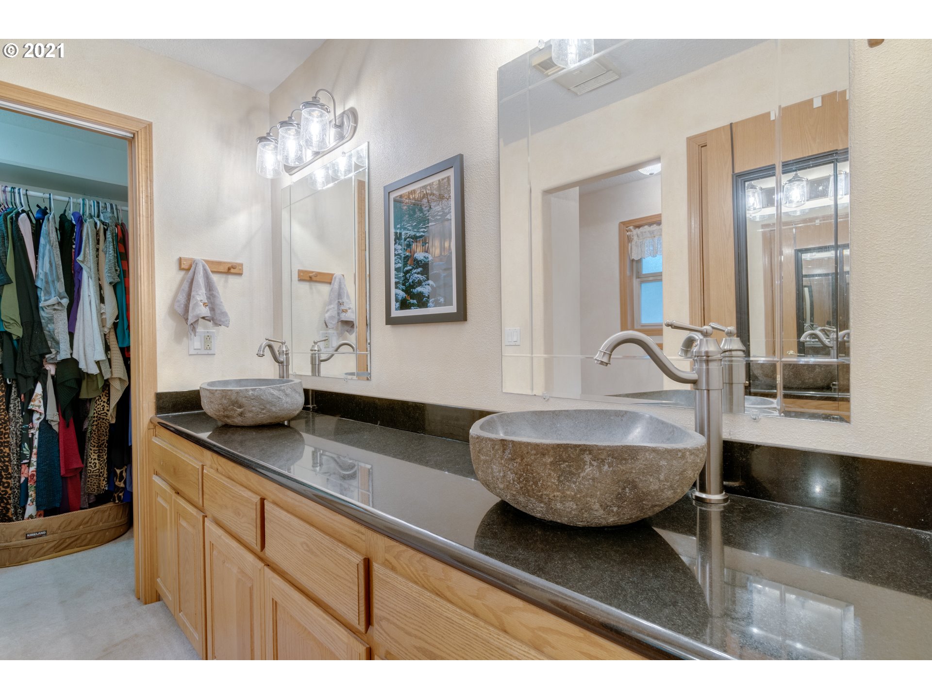 65366 East Timberline Drive Rhododendron, OR 97049 - Photo 15 of 28 Bathroom, Attached