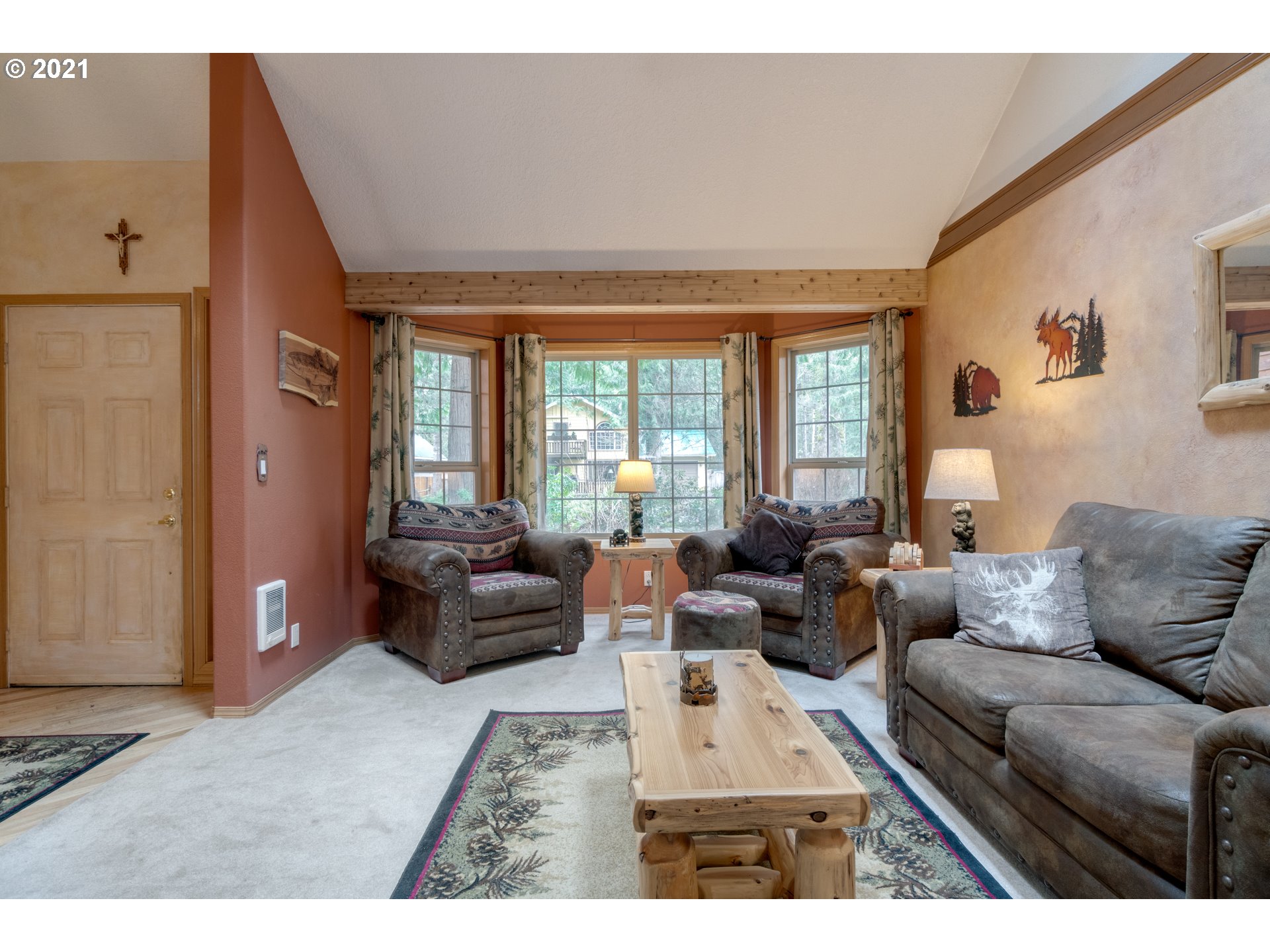65366 East Timberline Drive Rhododendron, OR 97049 - Photo 5 of 28 Gallery Image 5