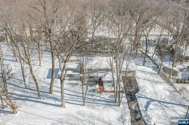 $950,000 | 60 Hopper Street, Hillsdale, NJ 07642