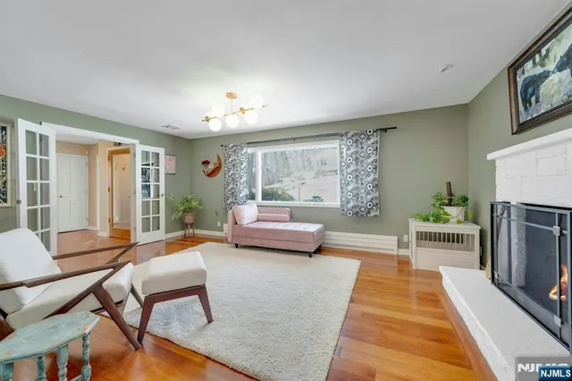 $950,000 | 60 Hopper Street, Hillsdale, NJ 07642