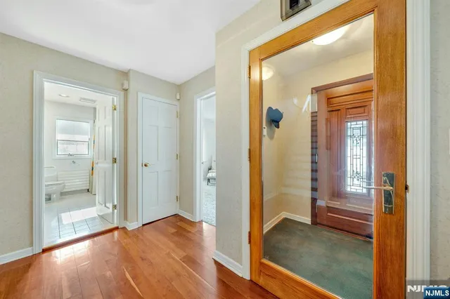 $950,000 | 60 Hopper Street, Hillsdale, NJ 07642