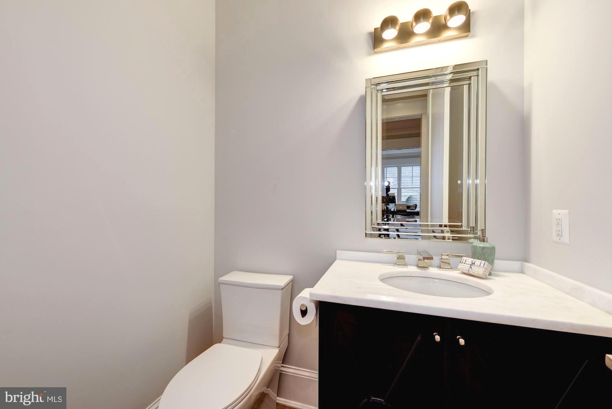 5907 Aberdeen Road Bethesda, MD 20817 - Photo 13 of 50 Powder room