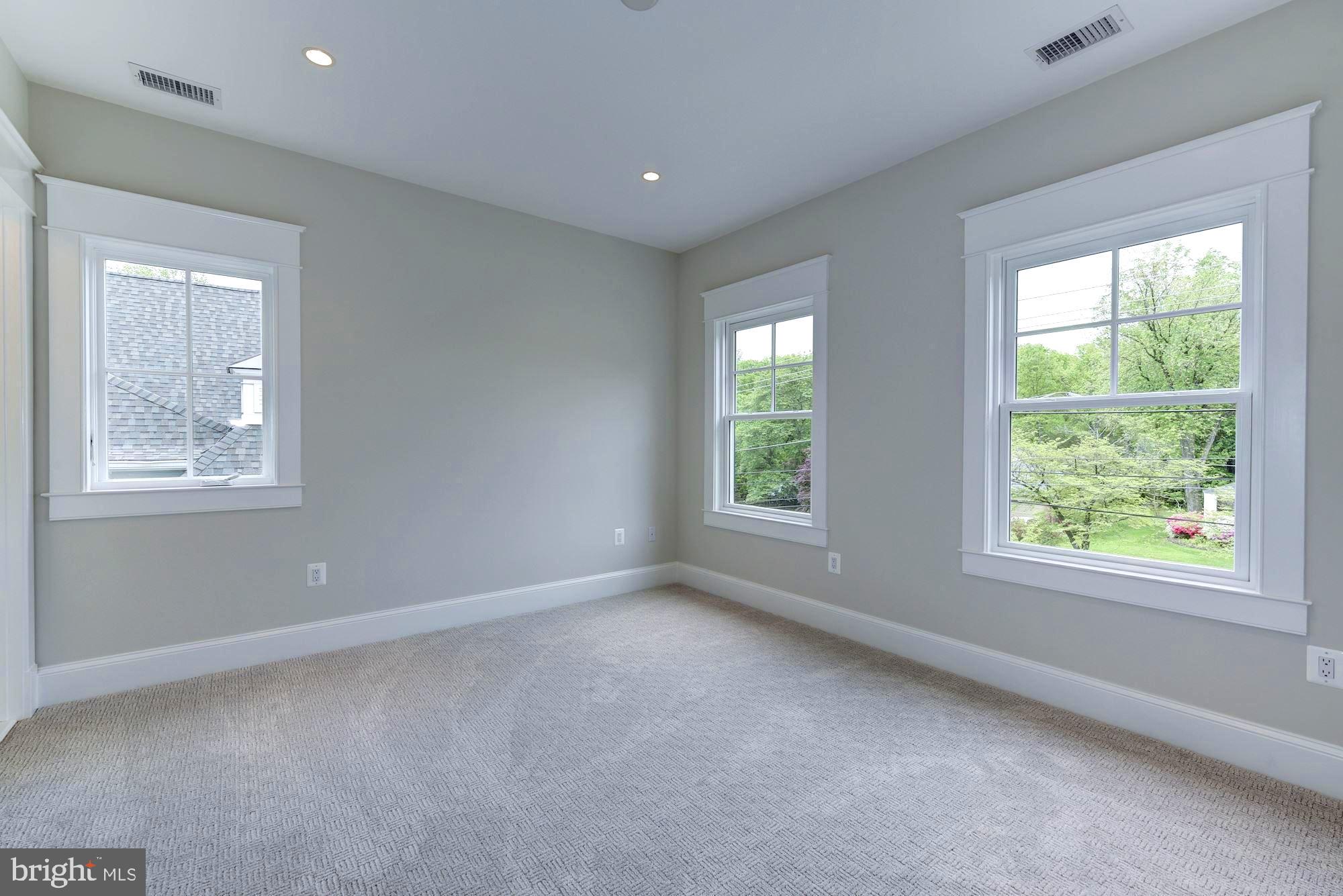 5907 Aberdeen Road Bethesda, MD 20817 - Photo 35 of 50 Bedroom 2 with en-suite full bathroom 2