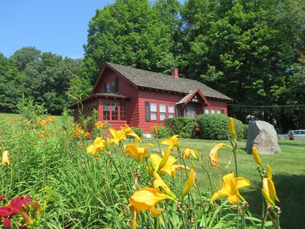376 Leyden Road Greenfield, MA 01301 - Photo 3 of 19 Gallery Image 3