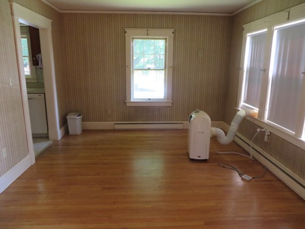 376 Leyden Road Greenfield, MA 01301 - Photo 5 of 19 Gallery Image 5