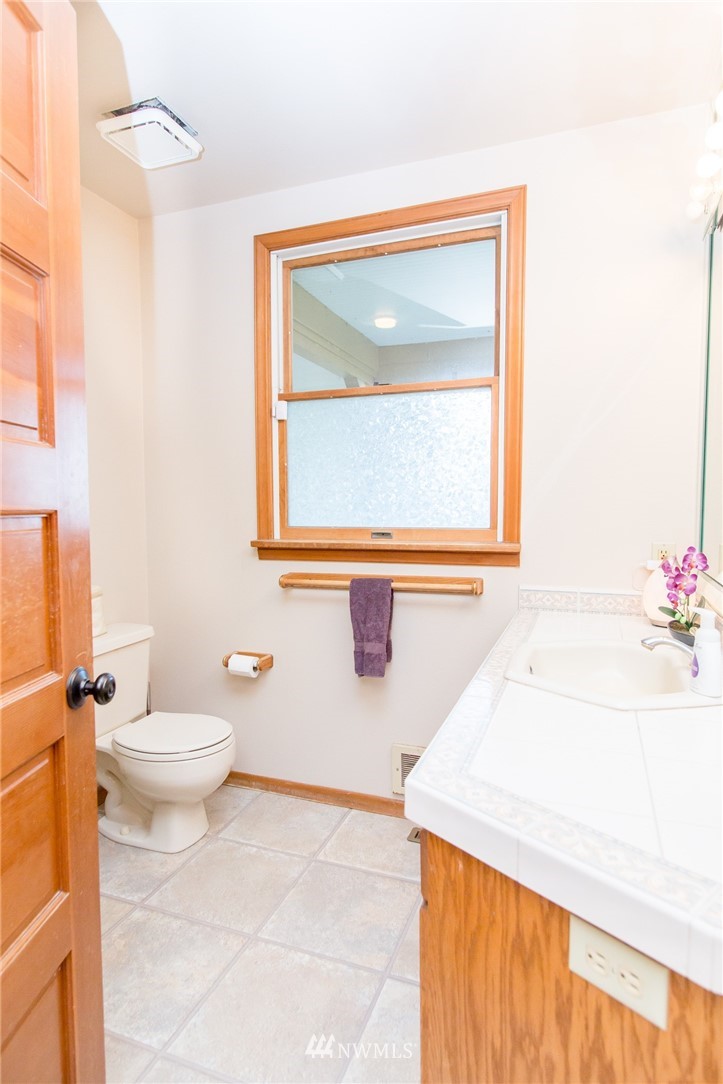 18244 Sam Bell Road Bow, WA 98232 - Photo 12 of 40 Gallery Image 12