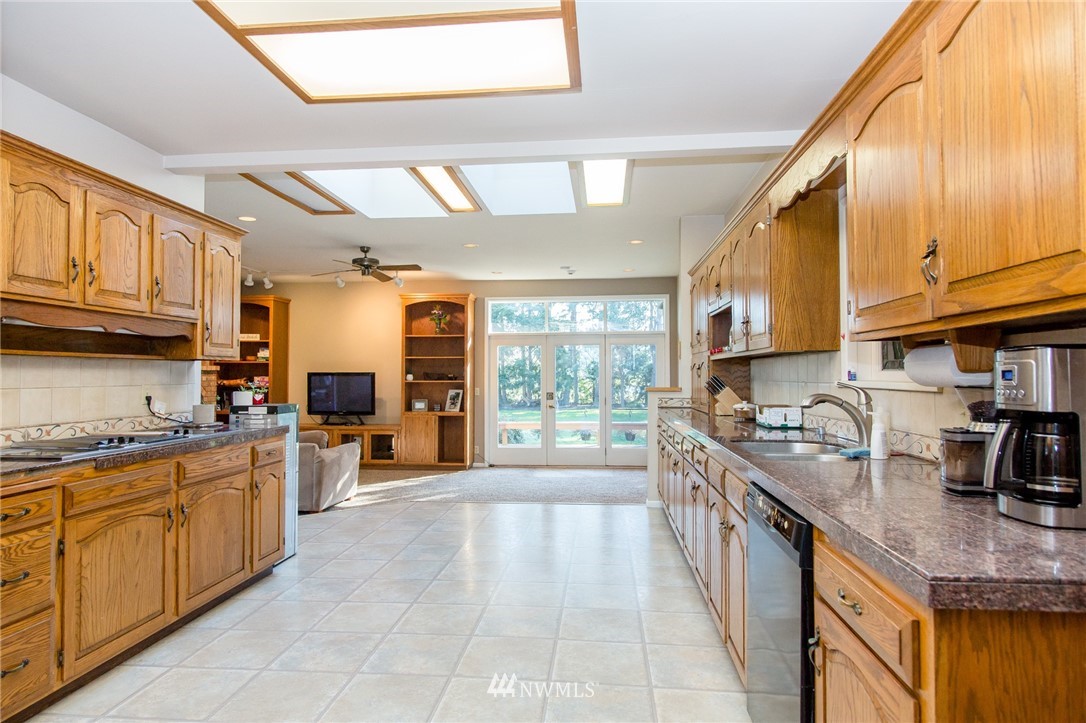 18244 Sam Bell Road Bow, WA 98232 - Photo 6 of 40 Gallery Image 6