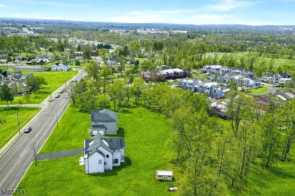 $799,900 | 237 South Main Street, Flemington, NJ 08822