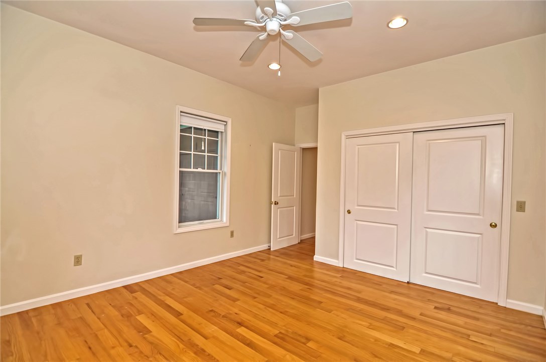 28 Bayberry Road Jamestown, RI 02835 - Photo 17 of 36