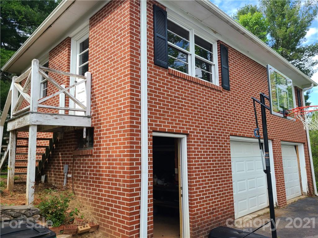 24 Ballard Road Weaverville, NC 28787 - Photo 14 of 21 Gallery Image 14