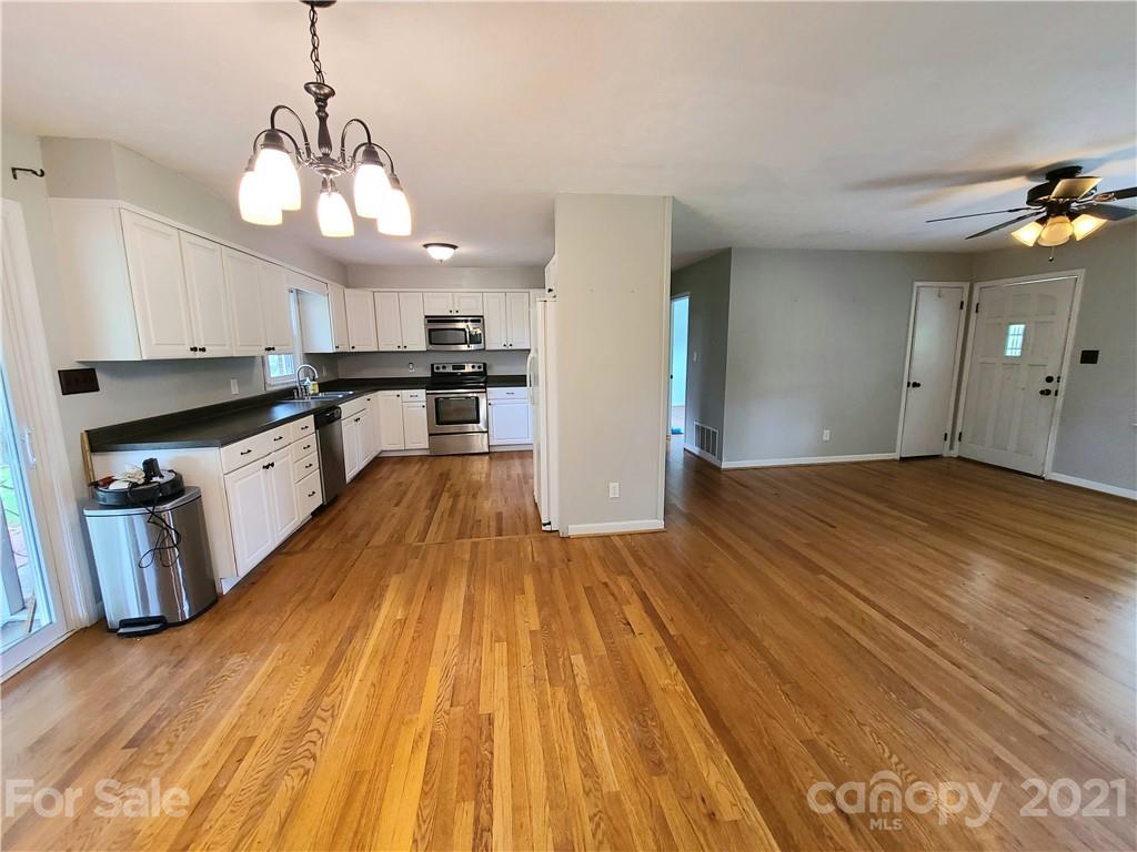 24 Ballard Road Weaverville, NC 28787 - Photo 17 of 21 Gallery Image 17