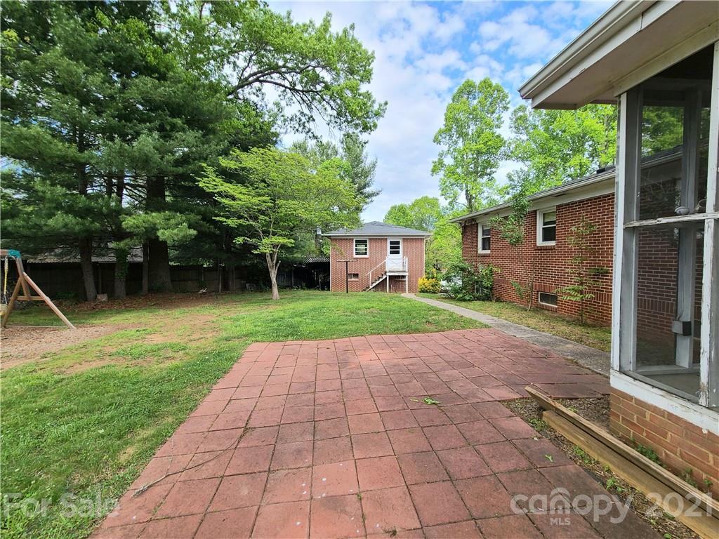 24 Ballard Road Weaverville, NC 28787 - Photo 18 of 21 Gallery Image 18