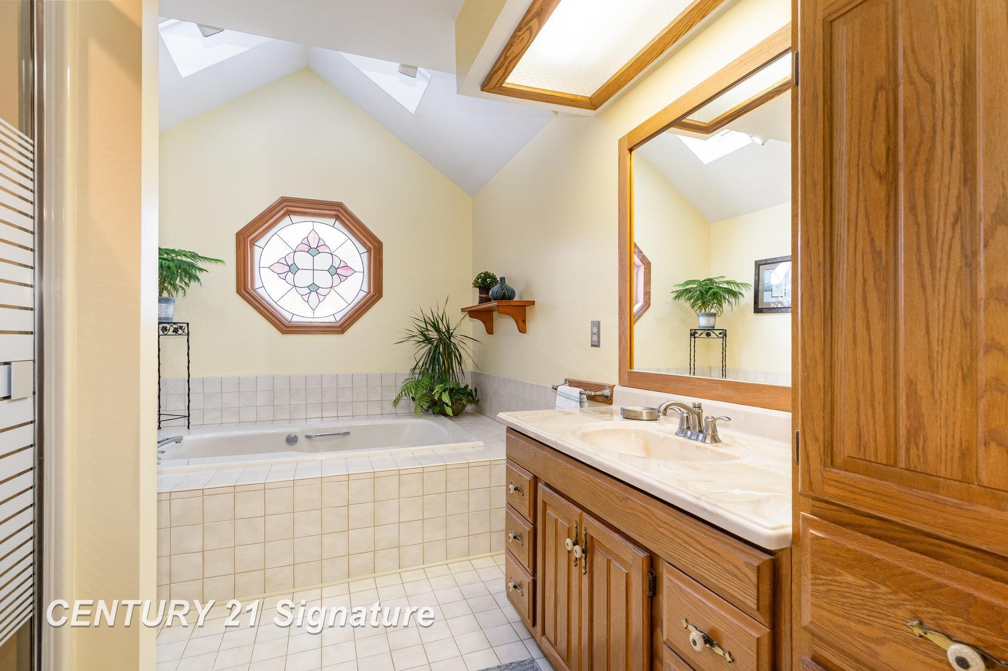 8440 North Gleaner Road Freeland, MI 48623 - Photo 21 of 52