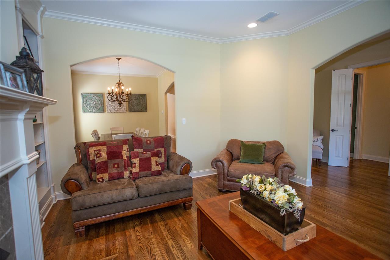 1031 Russell Farms Road Collierville, TN 38017 - Photo 5 of 22 Gallery Image 5
