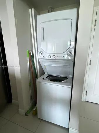 $3,500 | 1861 Northwest S River Drive, Unit 1408, Miami, FL 33125