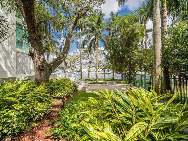 $3,500 | 1861 Northwest S River Drive, Unit 1408, Miami, FL 33125