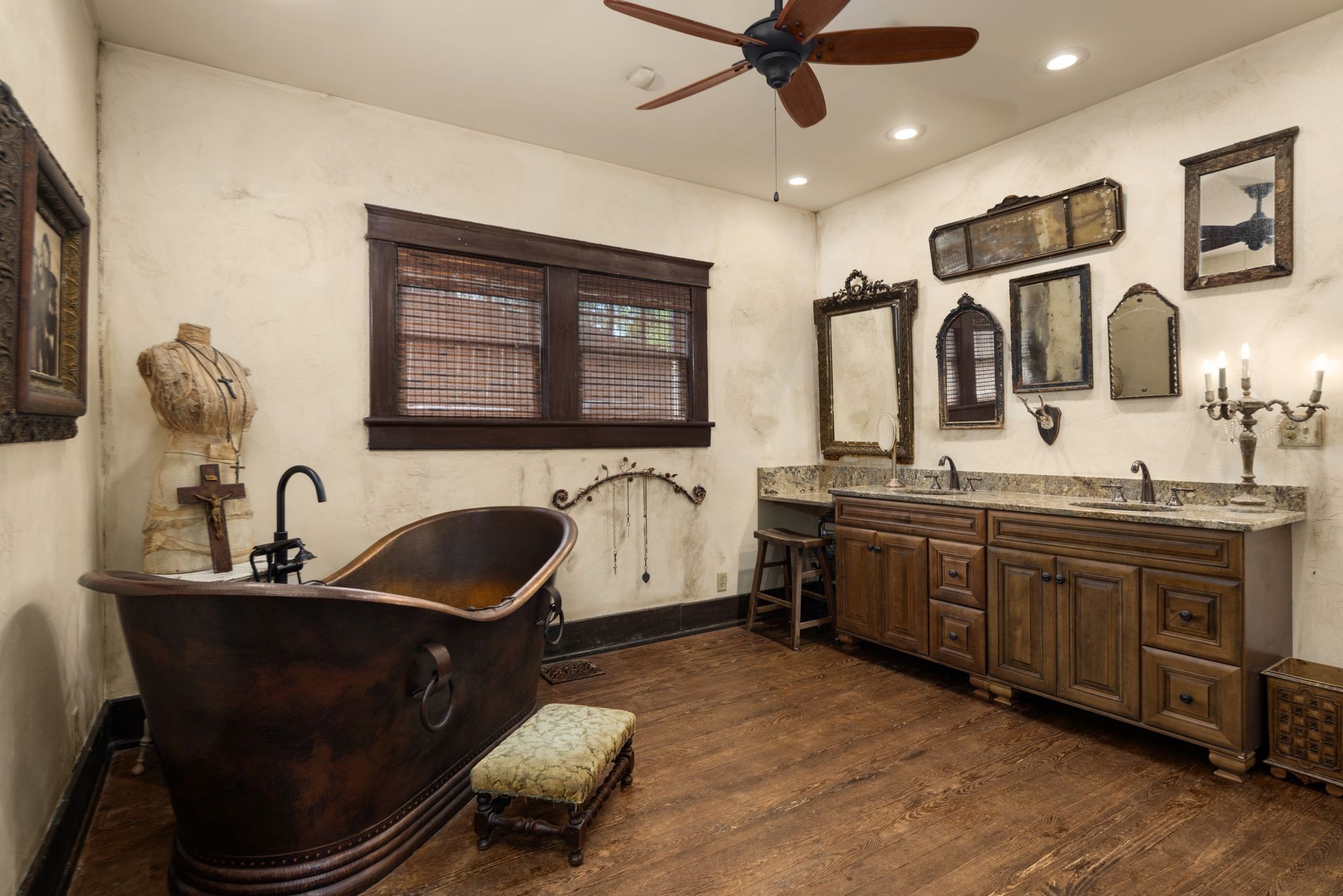707 Inverness Avenue Nashville, TN 37204 - Photo 11 of 45 a kitchen with a sink appliances and cabinets