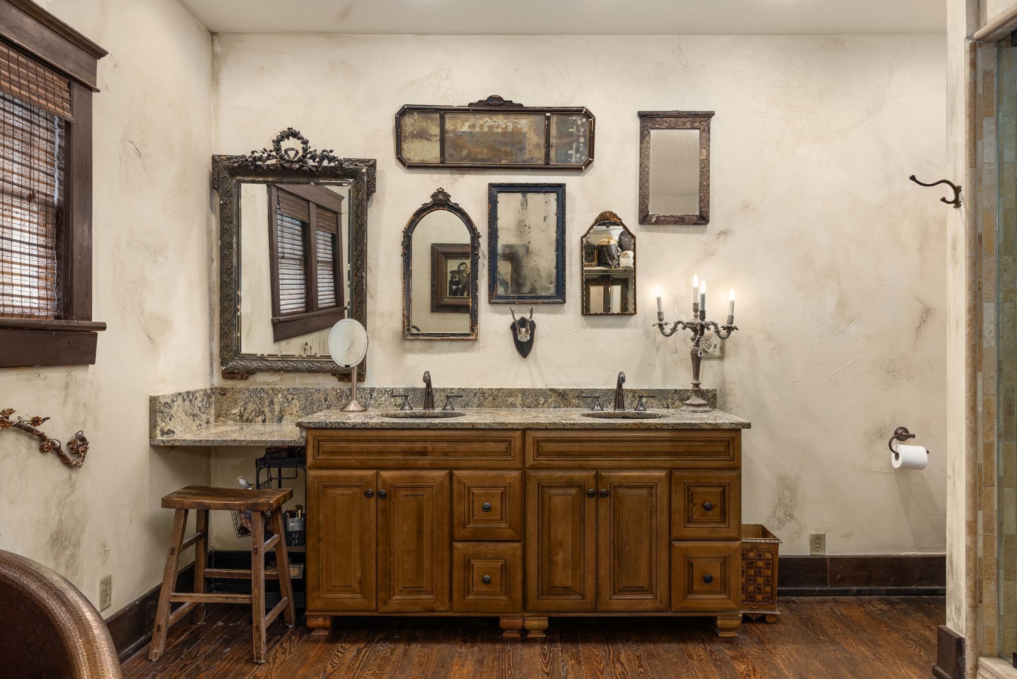 707 Inverness Avenue Nashville, TN 37204 - Photo 14 of 45 a bathroom with a sink and a mirror