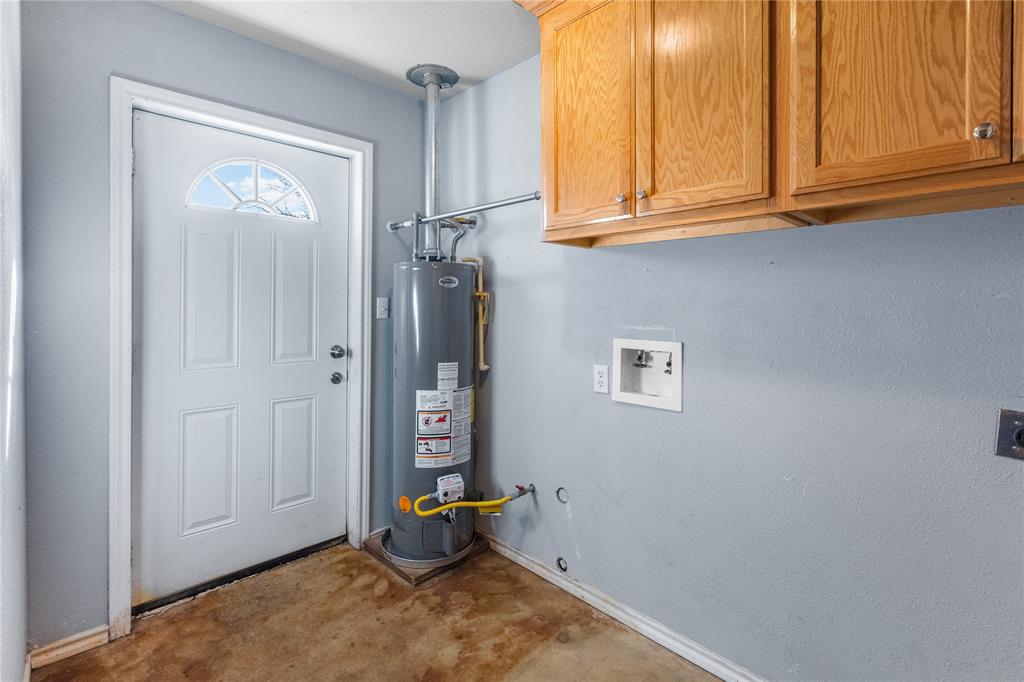702 Main Windom, TX 75492 - Photo 16 of 30 a view of an empty room with window