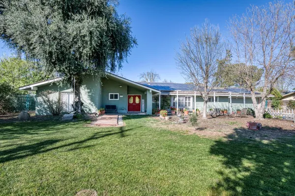 $650,000 | 6732 East Harvey Avenue, Fresno, CA 93727