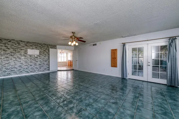 $650,000 | 6732 East Harvey Avenue, Fresno, CA 93727