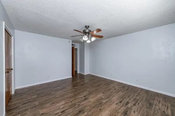 $700,000 | 6732 East Harvey Avenue, Fresno, CA 93727