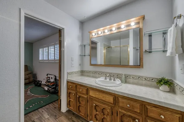 $650,000 | 6732 East Harvey Avenue, Fresno, CA 93727