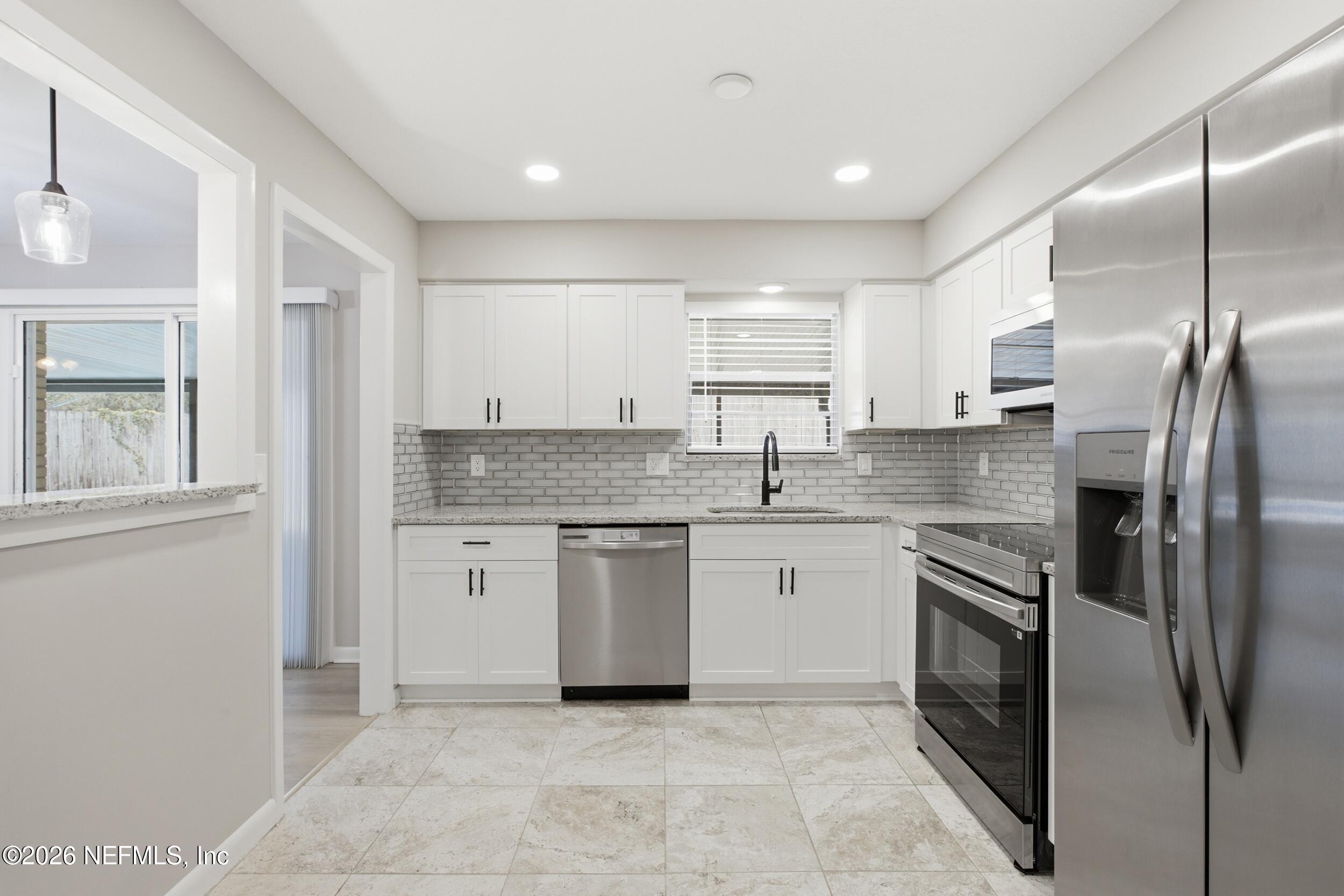 10620 Hampton Road Jacksonville, FL 32257 - Photo 11 of 19 18_4o6a0096