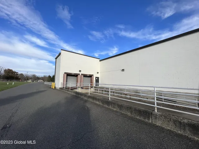 $7 | 15 Dardess Drive, Chatham Village, NY 12037