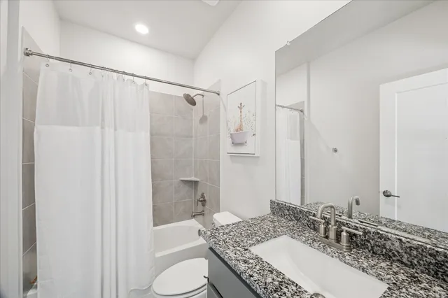 $6,500 | 2238 Mason Terrace Drive, Friendswood, TX 77546