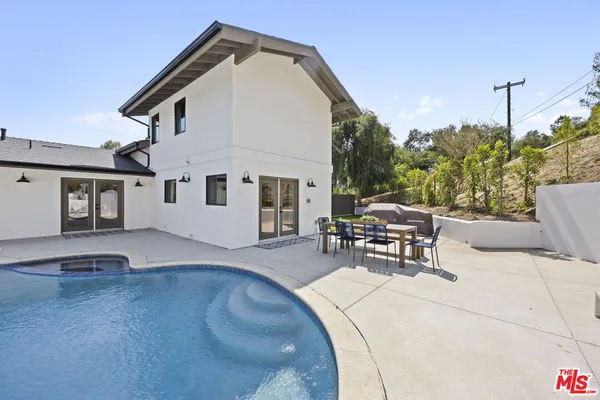 $4,250,000 | 1131 Rancho Drive, Ojai, CA 93023