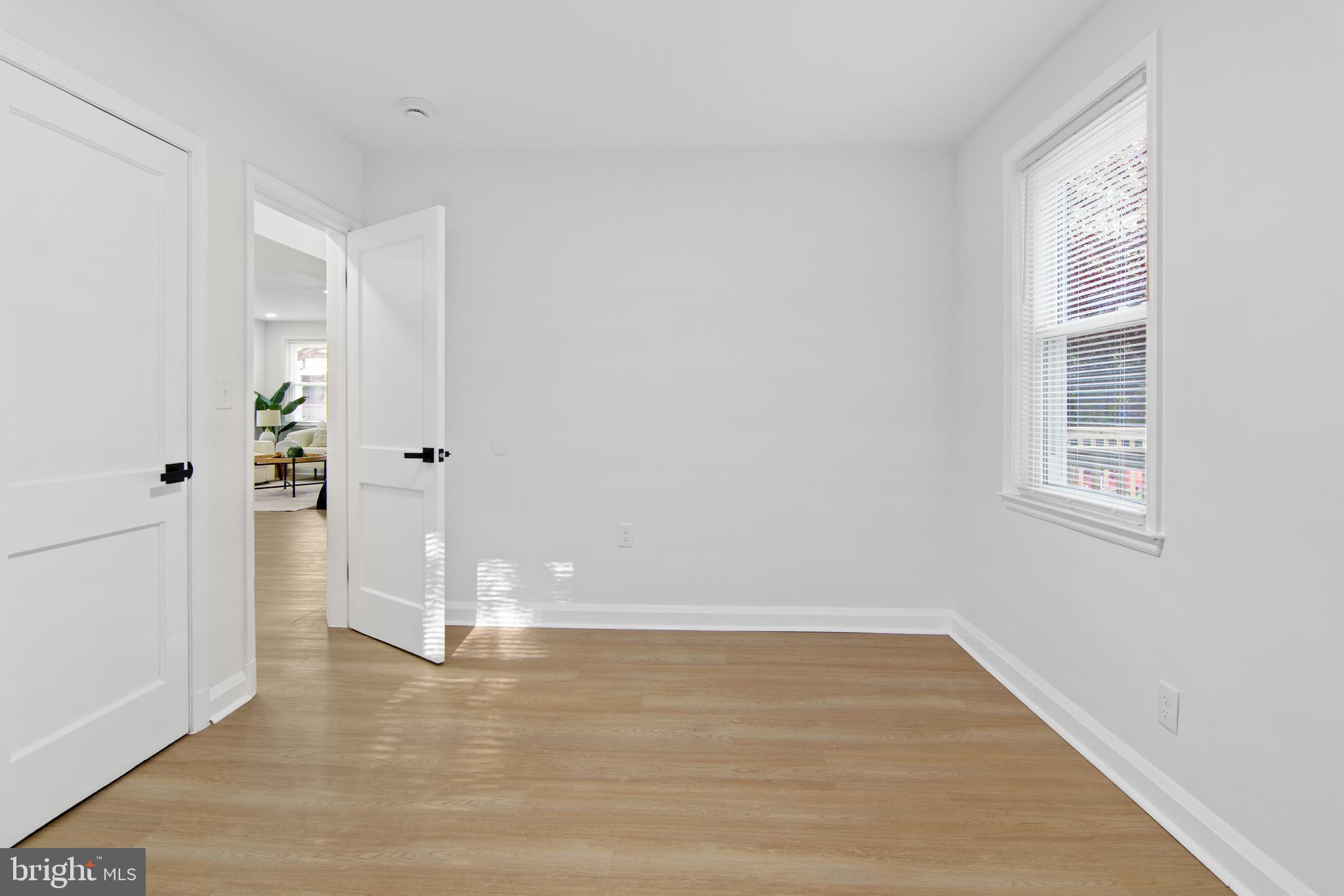 1727 Hilyard Road Baltimore, MD 21234 - Photo 23 of 41