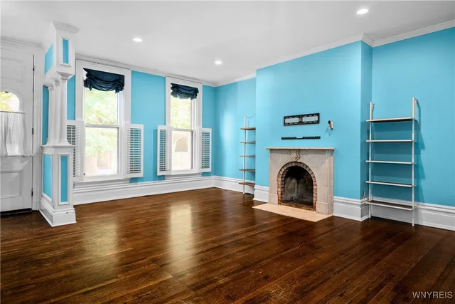 $2,500 | 108 Park Street, Buffalo, NY 14201