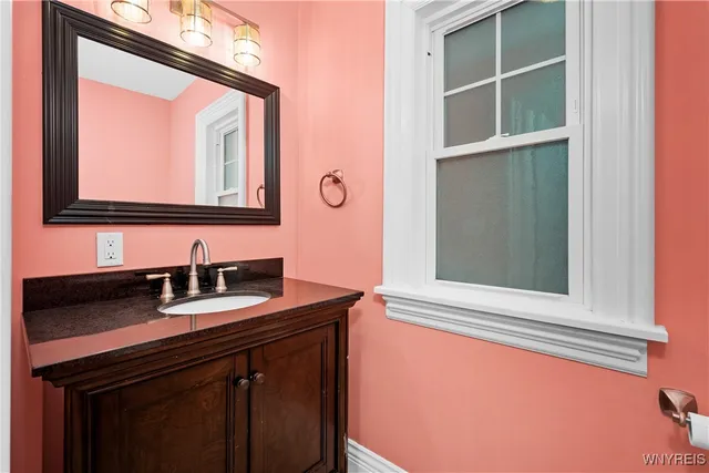 $2,500 | 108 Park Street, Buffalo, NY 14201