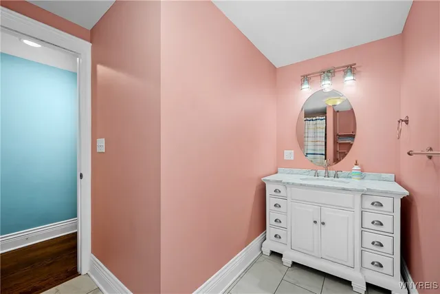 $2,500 | 108 Park Street, Buffalo, NY 14201