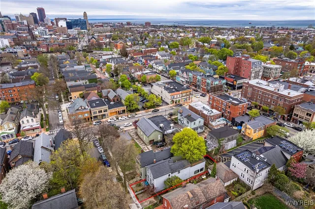 $2,500 | 108 Park Street, Buffalo, NY 14201
